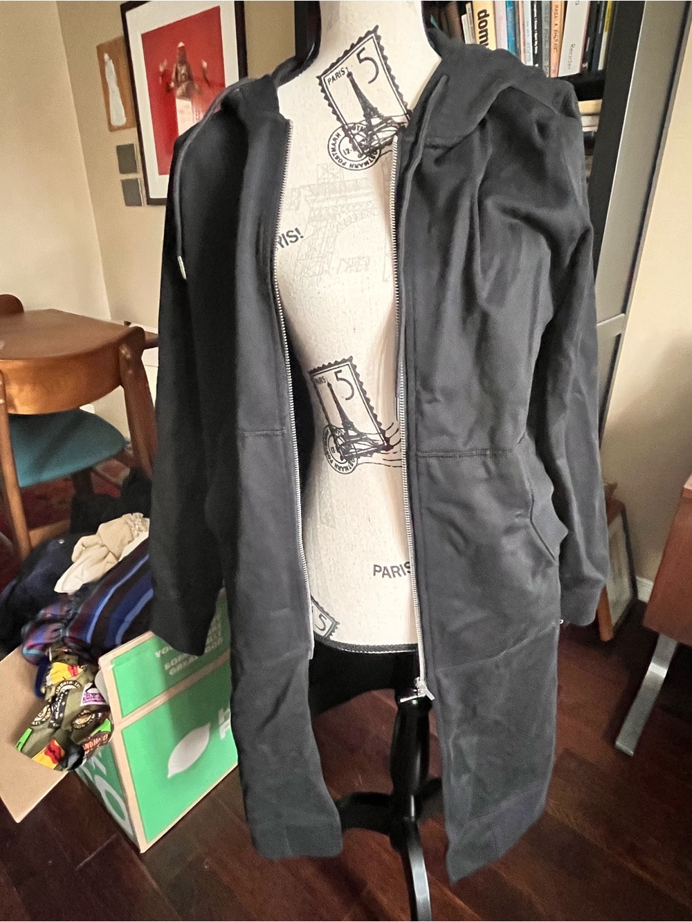Men’s Long Hooded Zip-Front Sweatshirt Jacket